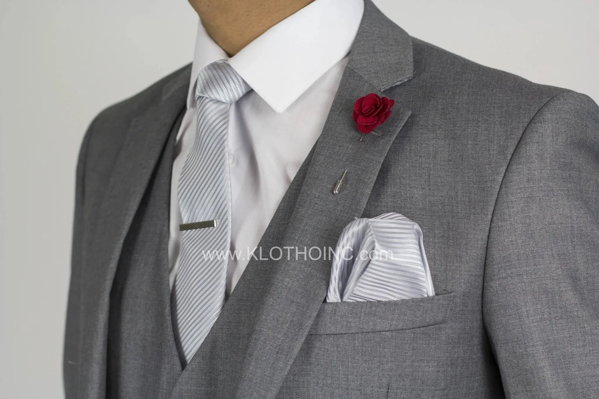 2 Button Notch Lapel Light Grey Slim Fit Suit FF2SV-4030