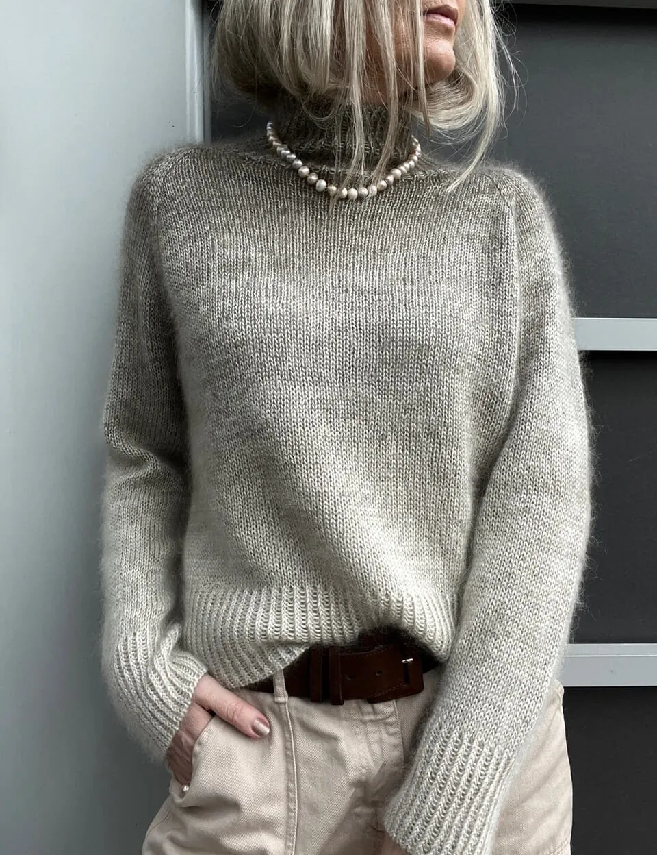 Fade Sweater - Chunky by Önling, knitting pattern