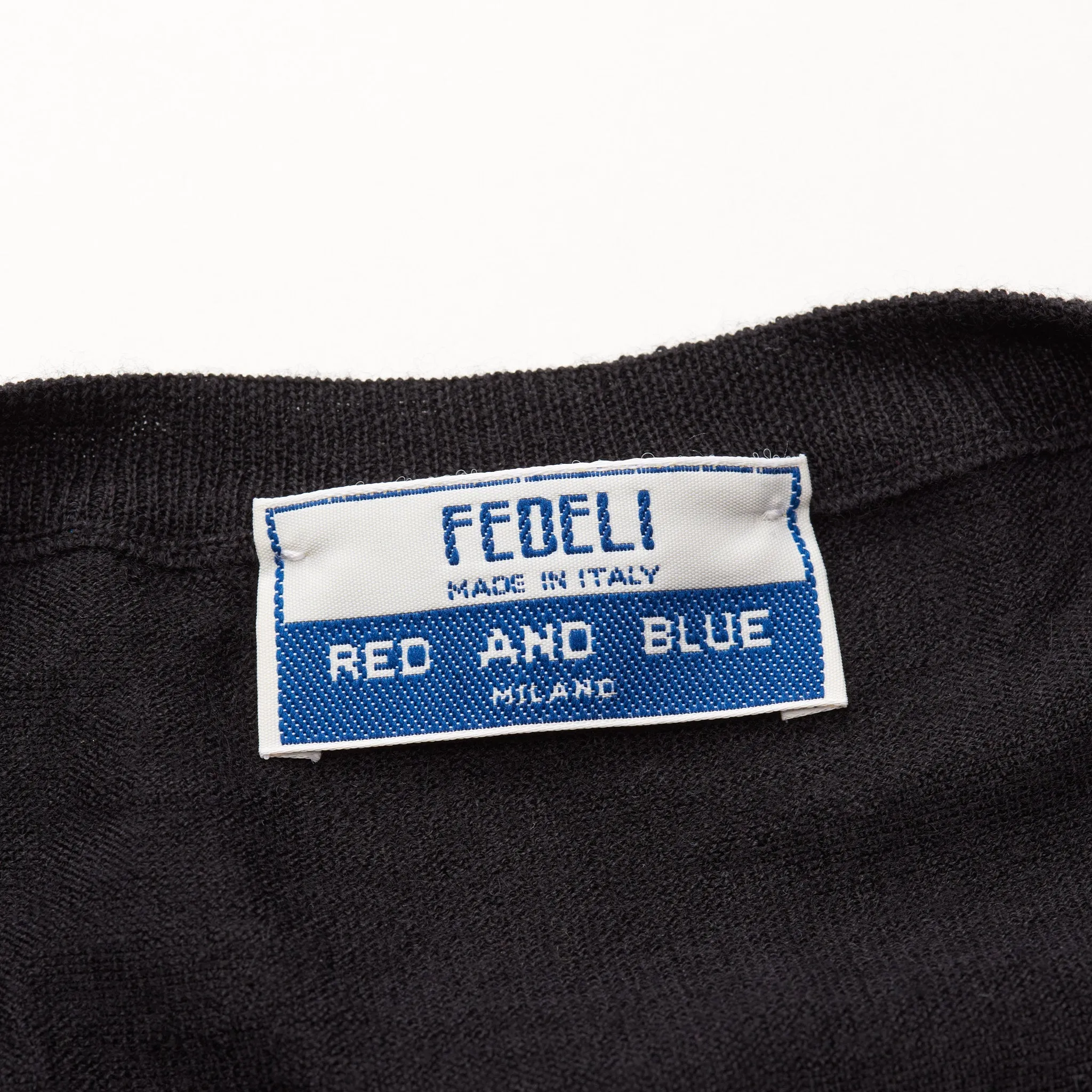 FEDELI "Red and Blue" Black Cashmere-Silk V-Neck Sleeveless Sweater 54 NEW XL