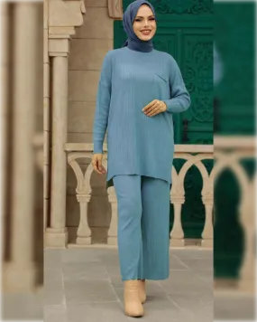 Layla Casual Tricot Light Blue 2-Pieces Outfit in Wool طقم ليلى الشتوي من الصوف الناعم مكون من قطعتين باللون الأزرق الفاتح الجميل