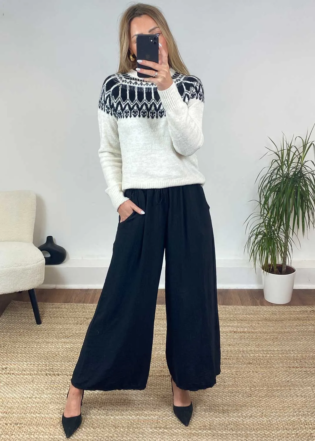 Zita Wide Leg Pants in Black